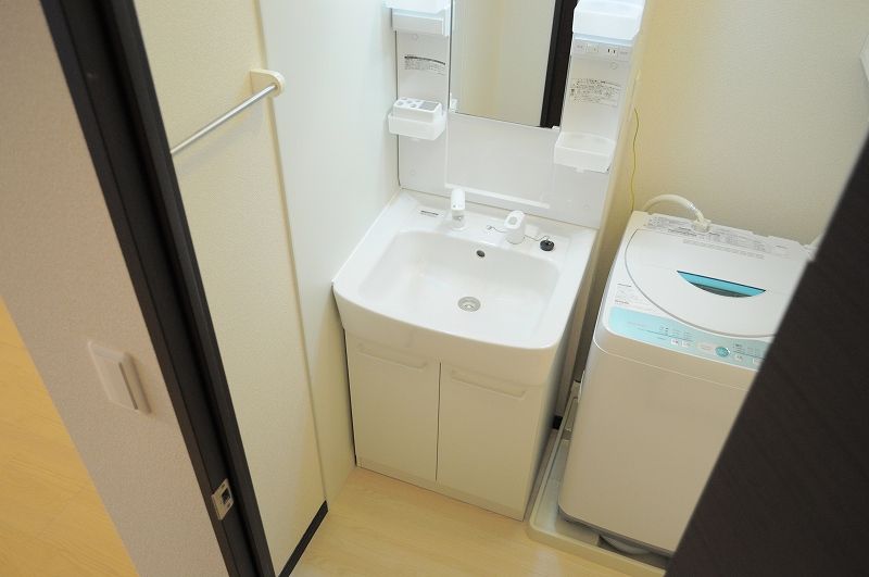 レオネクスト日新加古川 洗面所