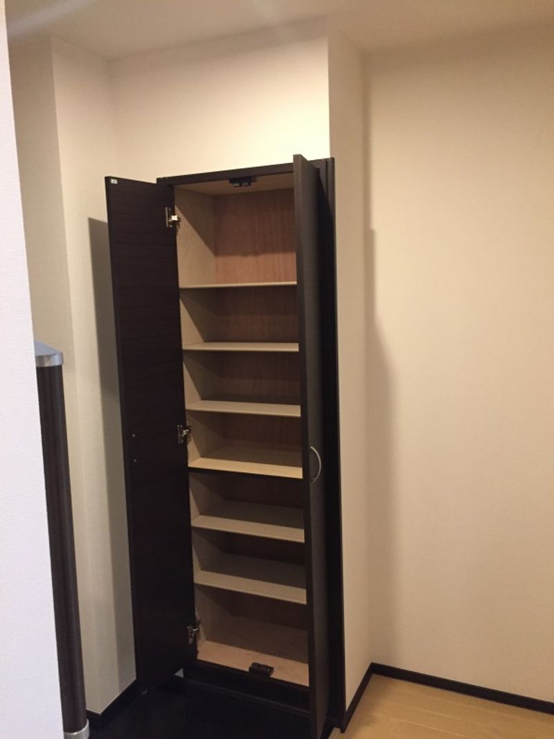 LEONEXT Ti Emu 수납공간