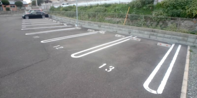 クレイノ下伊田 駐車場