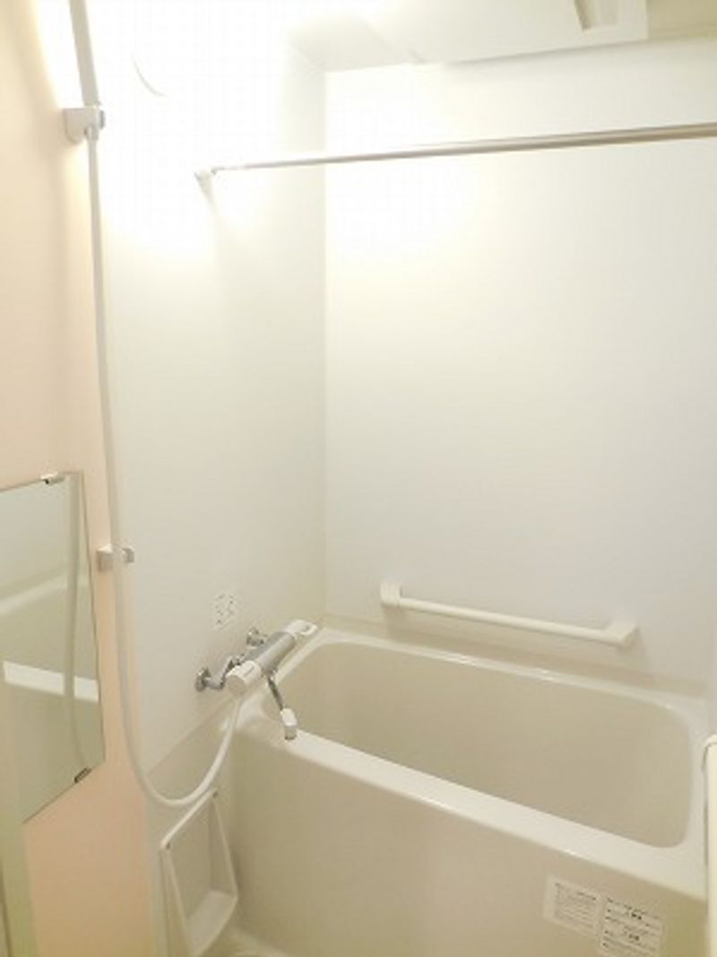 ミランダミ　レオーネ新前橋 風呂