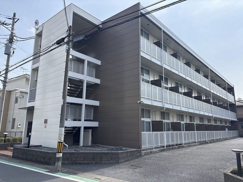レオパレス光 外観