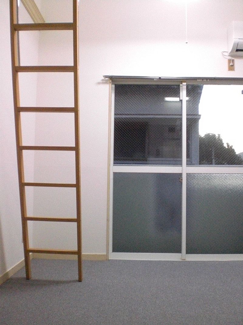 レオパレス北烏山 居間