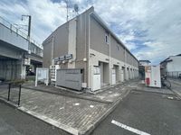 レオパレスサーンクタカダ 外観