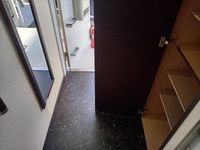 ミランダ御字神 玄関