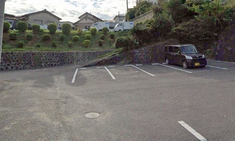 レオネクストサンライズ小熊野 駐車場