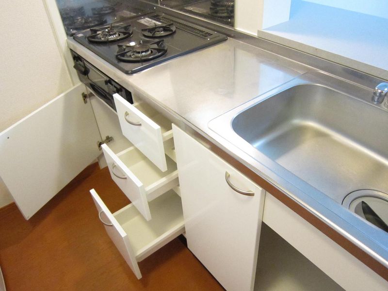 レオパレスフルーハイツ キッチン