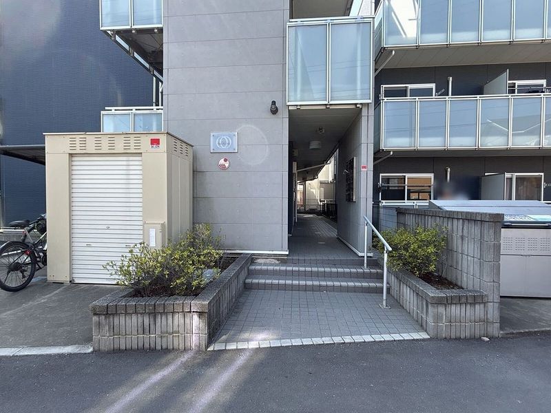 レオネクストブルーヴィラⅡ エントランス