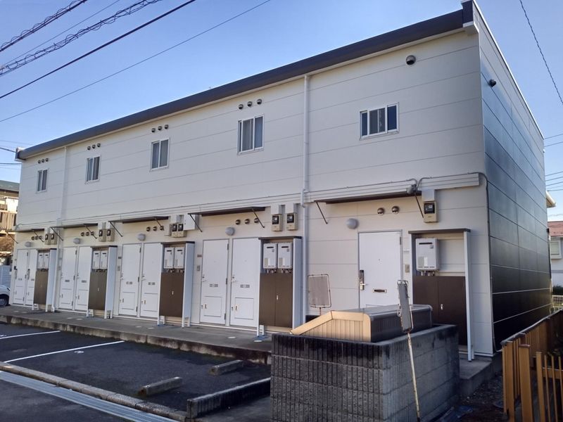 レオパレスラポール井野 外観