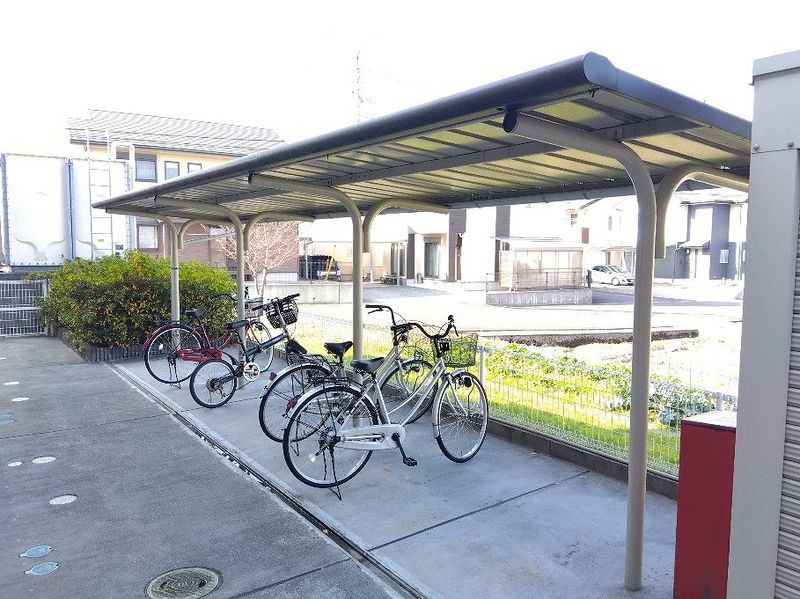 レオパレスラクティ 共用部分