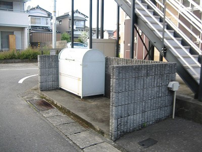 レオパレスルーチェ 共用部分