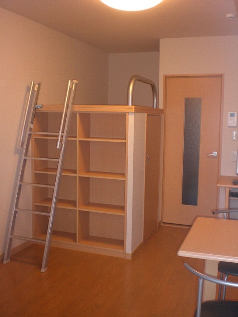 レオパレスエトワール　ピア 居間