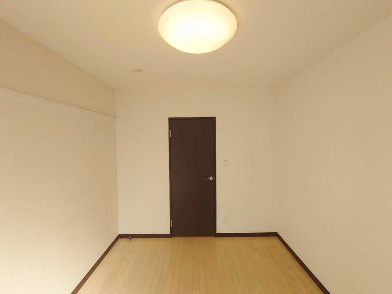 LEONEXT Suruga Living room