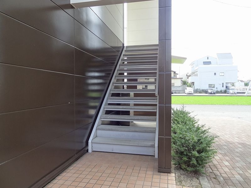 レオパレスワイドフォレスト 共用部分