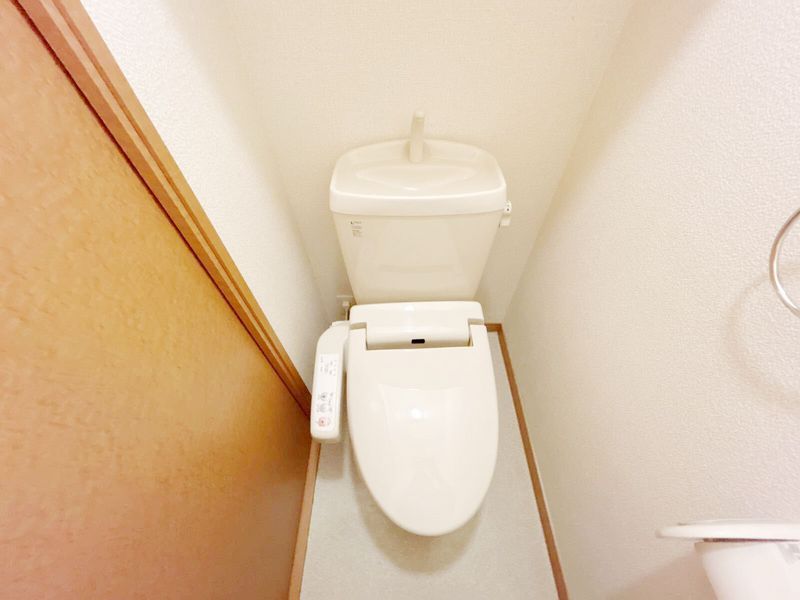 レオパレスサーンクタカダ トイレ