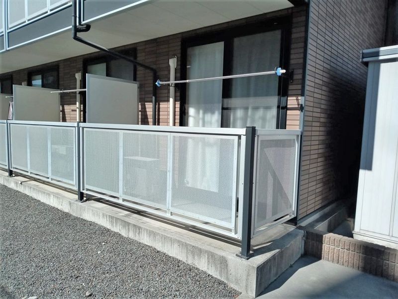 レオパレスクレスト北戸田 バルコニー