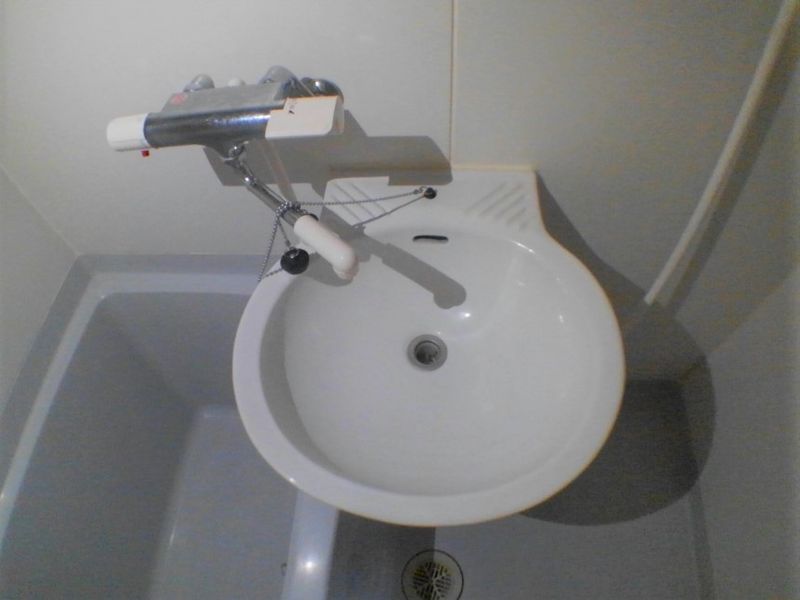 レオパレスＨａｂｉｔａｃｉｏｎ　Ｈａｙａｓｈｉ 洗面台