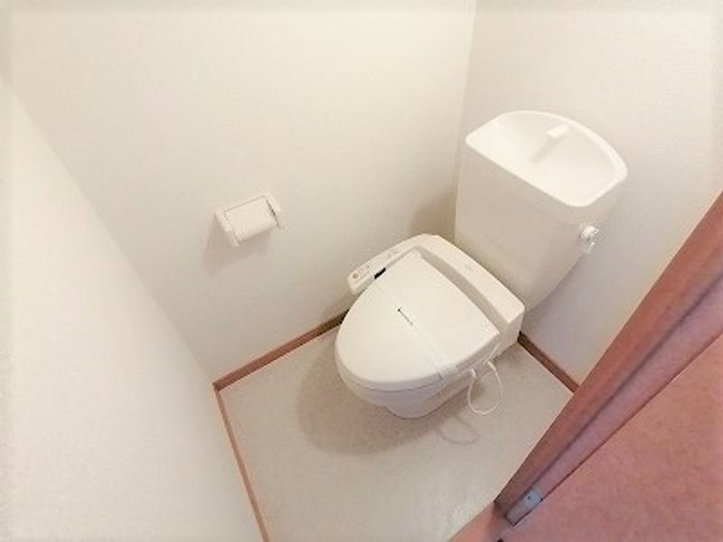 leopalace Sun Shine Nhà vệ sinh