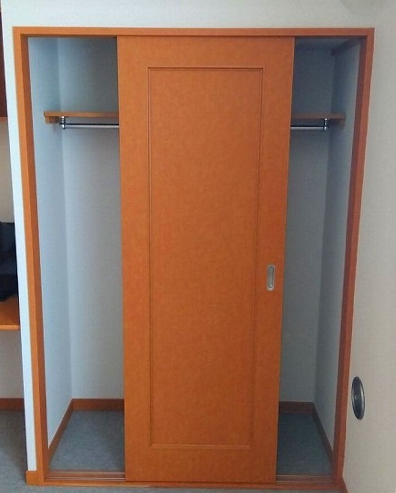 レオパレスサンヒルズ 収納