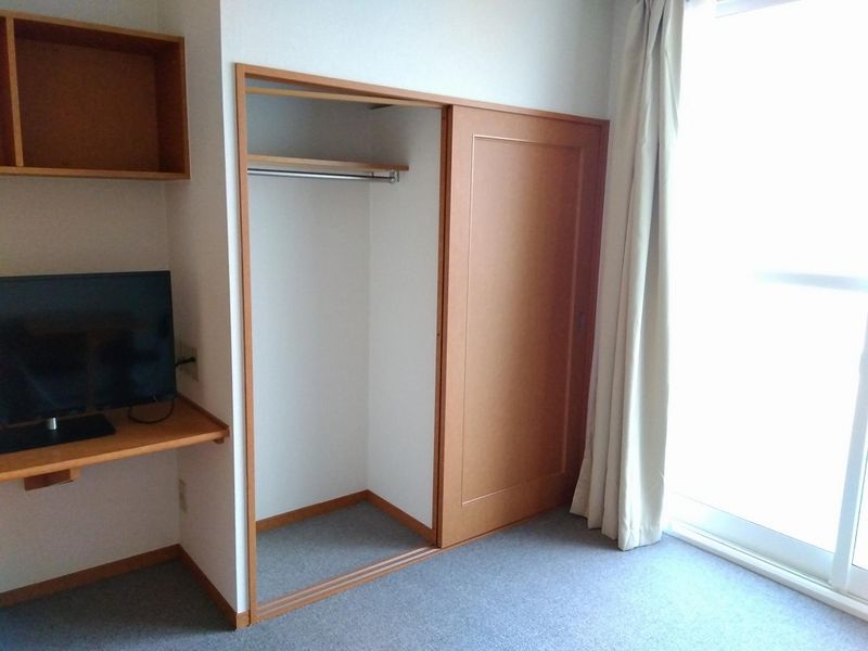 レオパレス川添Ⅱ 収納
