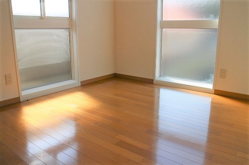 レオパレスＣＲＥＣＥＲ 居間