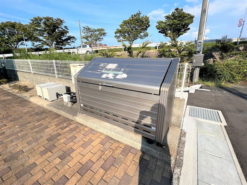 レオパレス千代水 共用部分