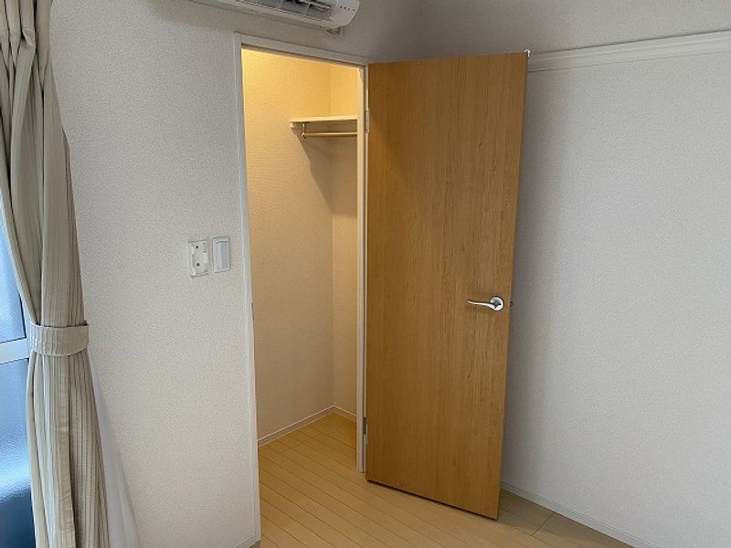 クレイノ西深津 収納