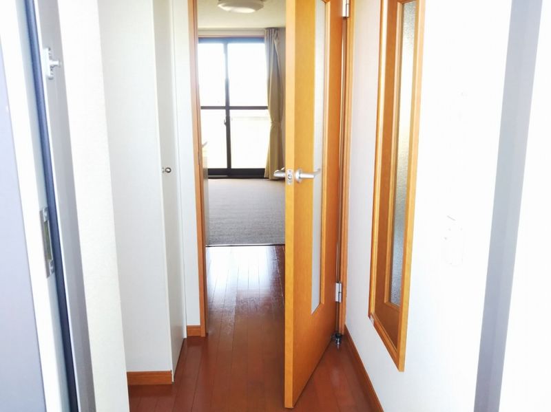 leopalace Crest Will Entrance