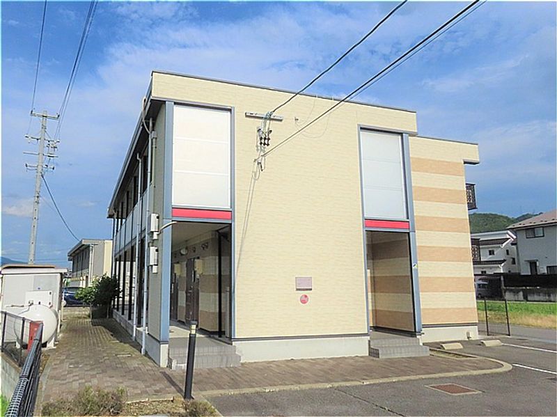 レオパレス御所 外観