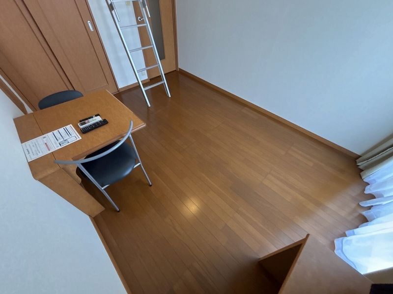 居間