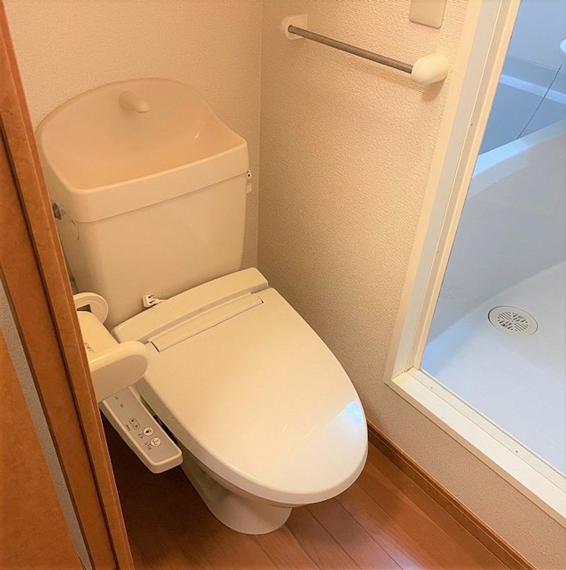 レオパレススカイハイツ トイレ