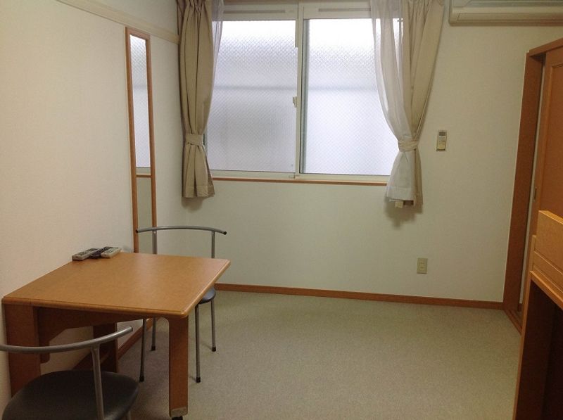 レオパレスベアージュⅡ 居間