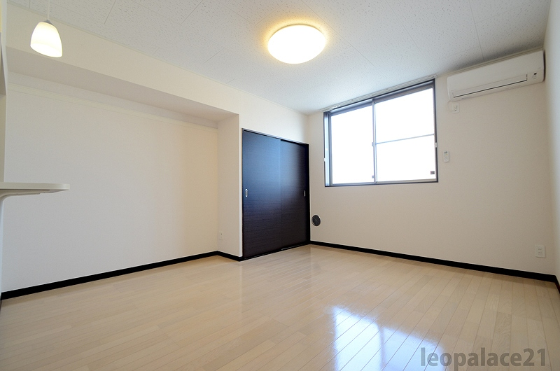 LEONEXT Habitation Ami Living room