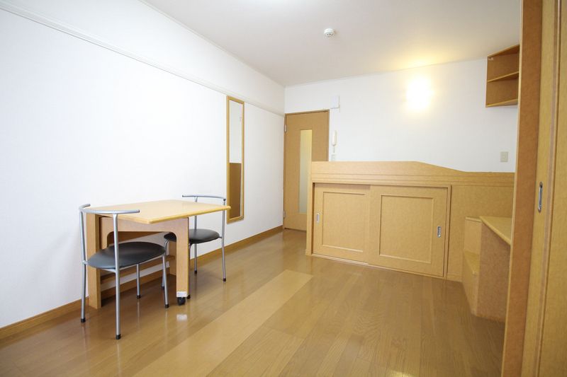 leopalace Swan Court・I 거실