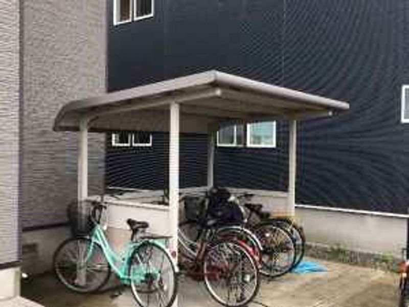レオパレスメイプル１２ 共用部分