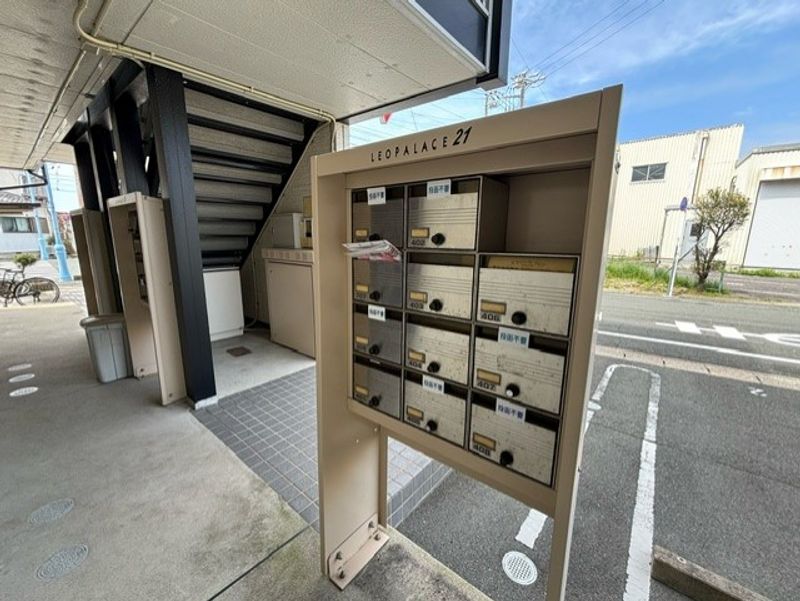 レオパレスＮＩＨＯ 共用部分