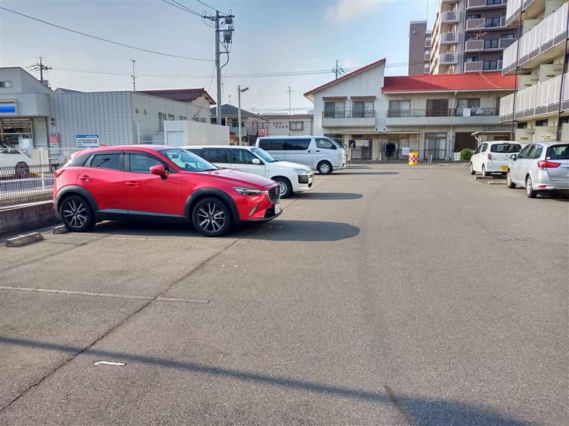 レオパレスセーグオリゾン 駐車場