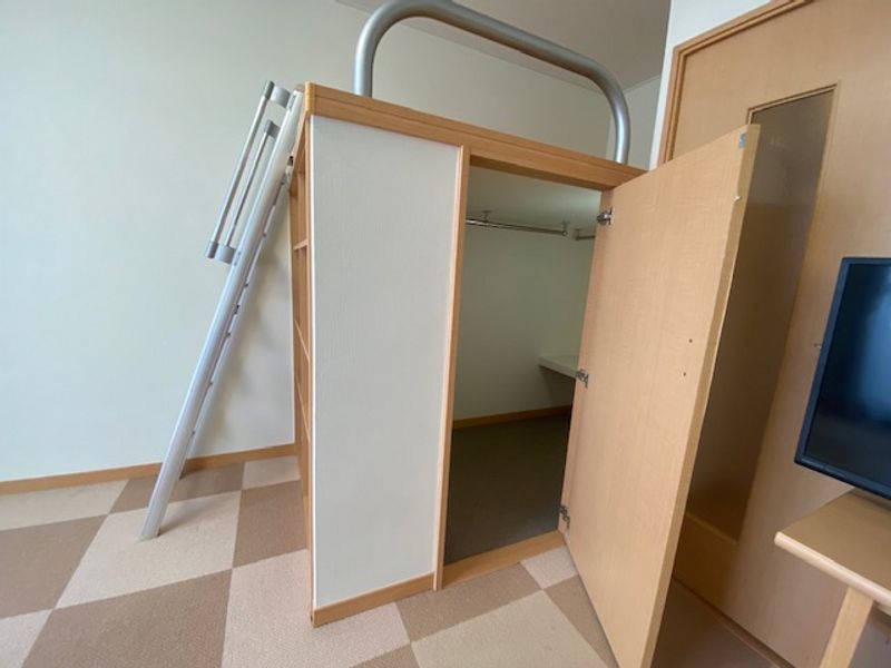 レオパレスジェントリーⅡ 収納