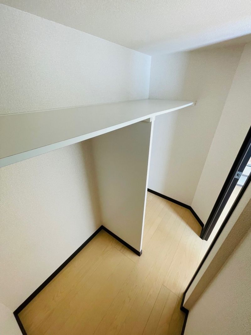レオネクスト成沢 収納