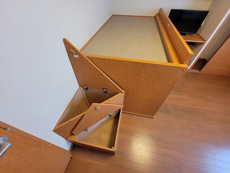 レオパレスサンクチュアリー 収納