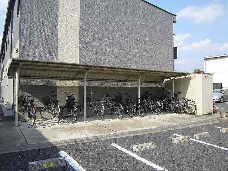レオパレスグランジュール鹿沼Ⅰ 駐車場