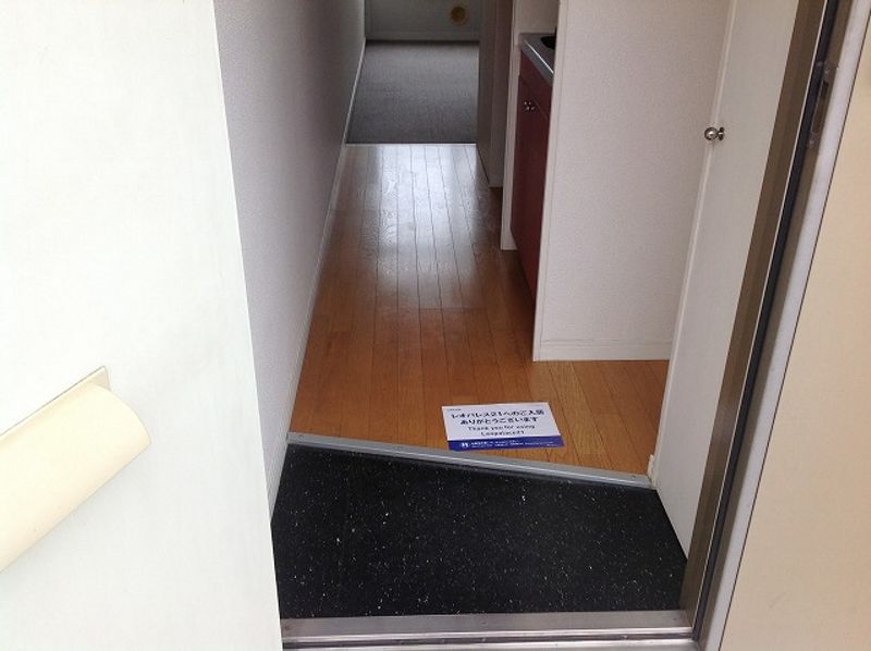 レオパレス浜町・江部 玄関