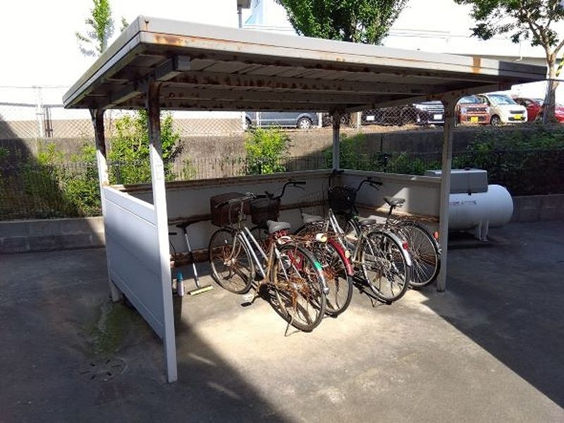 レオパレスエクレール 共用部分