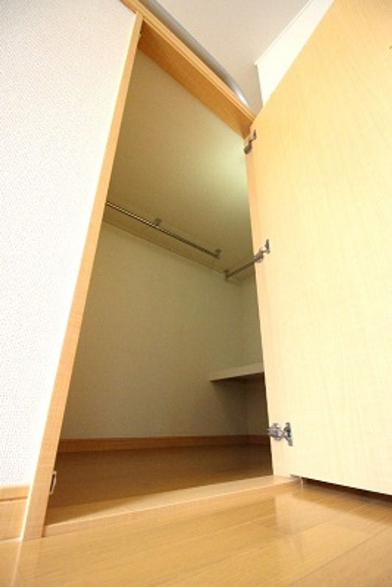 レオパレスてぃーだ 収納