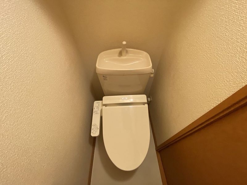 レオパレスみなみかぜ トイレ