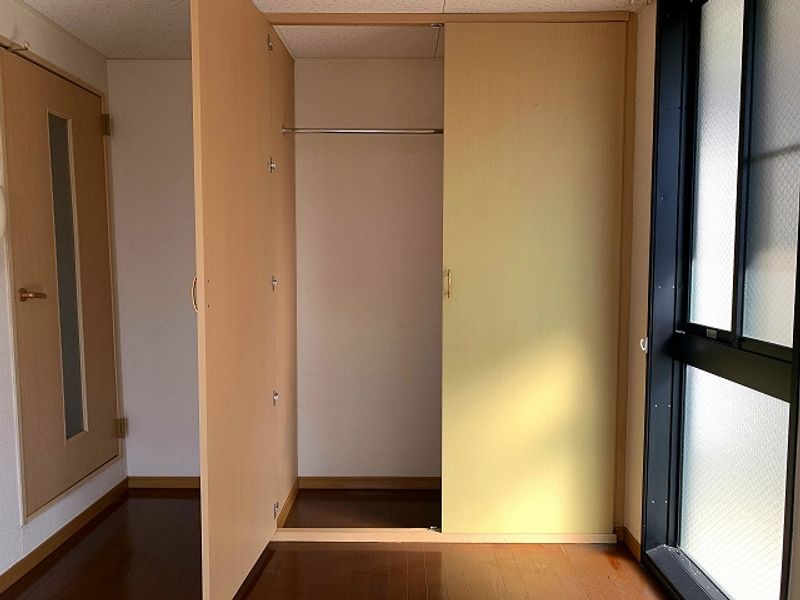 レオパレスＫＯＩＺＵＭＩ−Ⅱ 収納