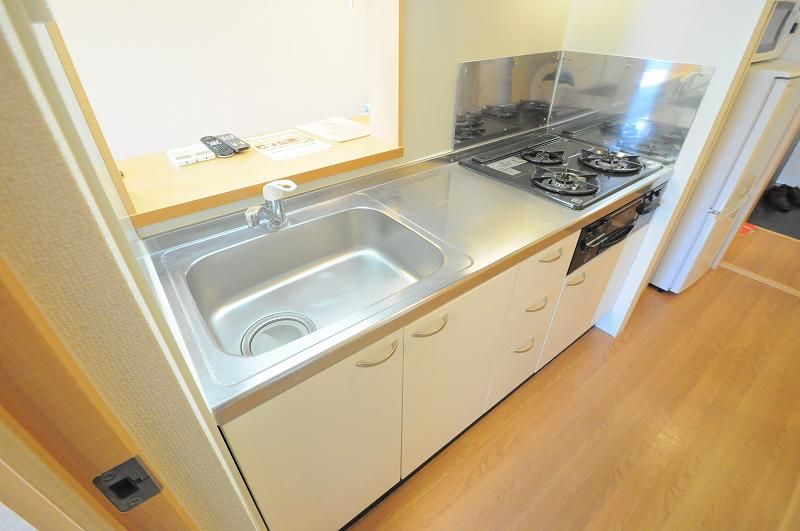 レオパレスフロート キッチン
