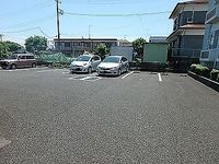 レオパレスＹＴＫ 駐車場