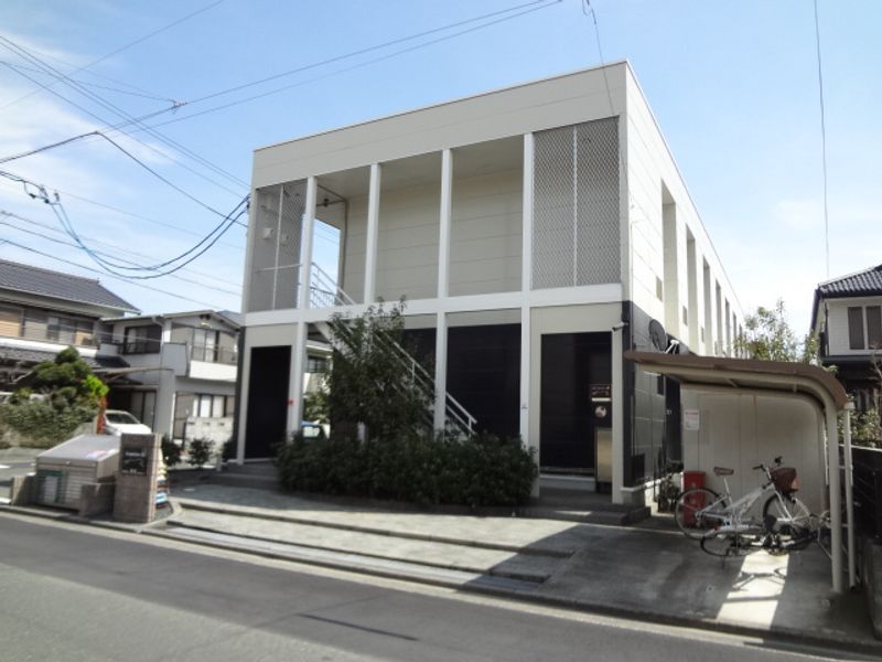 レオパレス明彩 外観