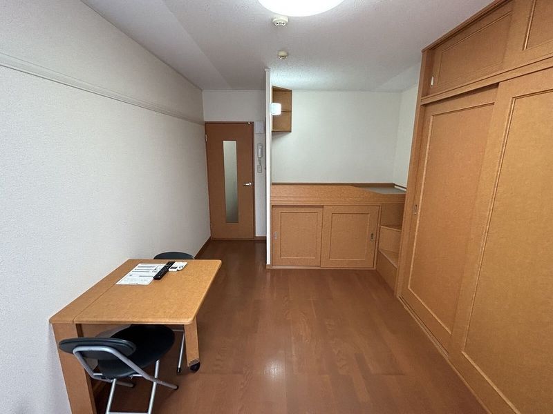 レオパレスエスペランサ 居間
