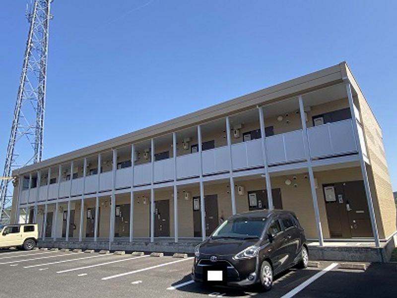 レオパレス香ヶ丘 外観